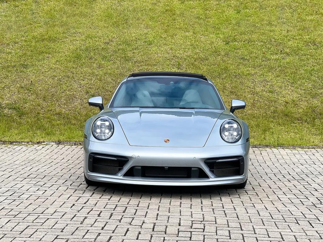 Silver – PVC Satin Metallic Vinyl Wrap