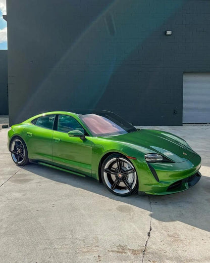 Super Bright Metallic Mamba Green – PVC Metallic Gloss Vinyl Wrap